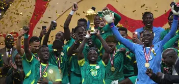 35. Afrika Uluslar Kupası finali, futbol tarihine geçecek bir kaosa ve Senegal’in dramatik zaferine sahne oldu.