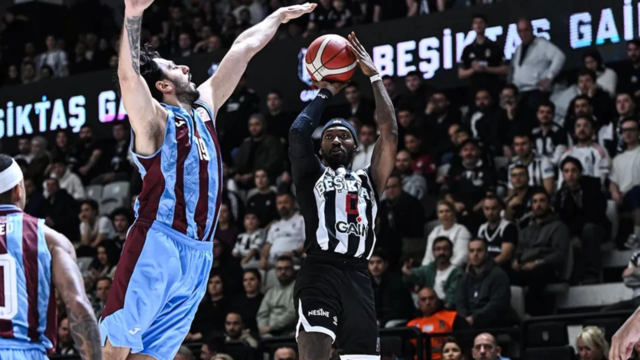 Son Periyotta Dağıldık, 86-80 Mağlubiyetle Döndük