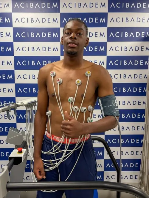 Trabzonspor’dan Geleceğe Yatırım: Rene Mitongo Hamlesi Bordo-Mavili Camiada Heyecan Yarattı