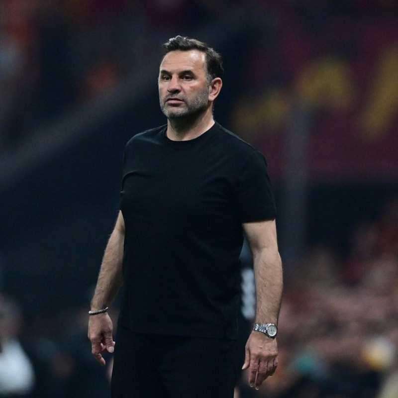 Trabzonspor'dan Tarihi Gözdağı: Thomas Reis'in 4-0'lık Zafer Planı ve Okan Buruk'un 2096 Günlük Serisinin Çöküşü